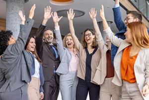 Découvrez comment faire de la Qualité de Vie au Travail une réalité durable, inclusive et centrée sur l’humain dans votre organisation.